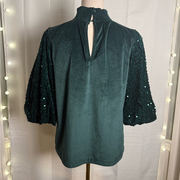 ODDY Green Pleated Sequin Blouse with Mandarin Collar - Picture 2 of 9